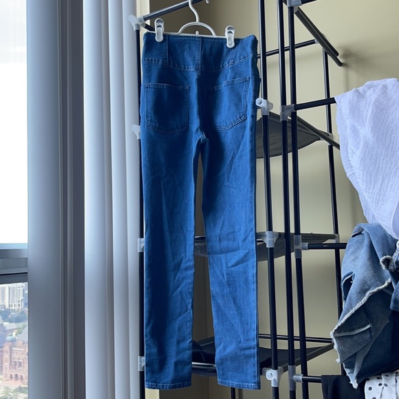 LilyBrown (Japanese Brand) Jeans - Picture 2 of 4